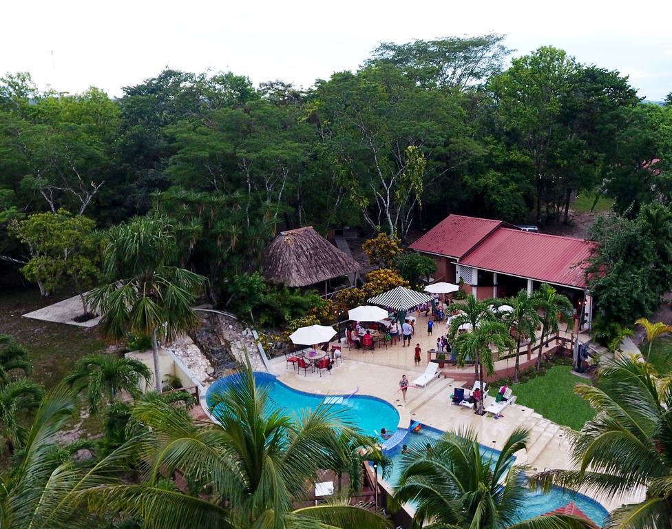 The Log Cab-Inn San Ignacio Exterior foto
